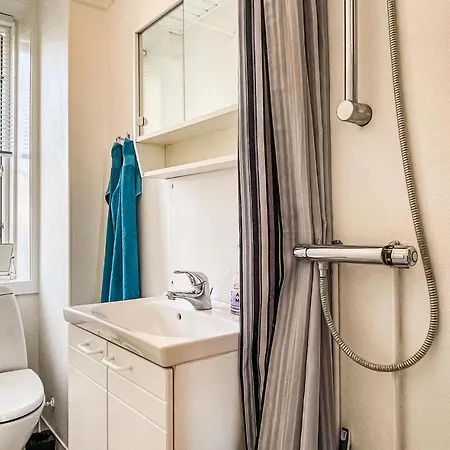 Casa vacanze 1 Bedroom Stunning In *